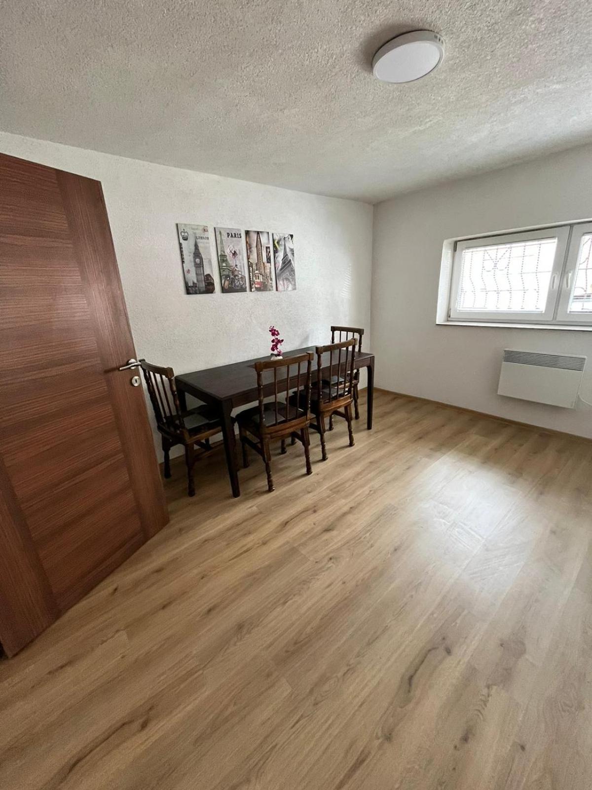 Appartment Zlatan SJJ Exteriér fotografie